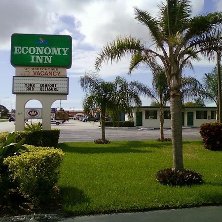 Economy Inn Okeechobee Exterior photo